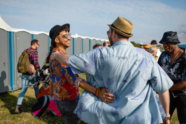 Affordable portable toilet rental in Burnham, IL