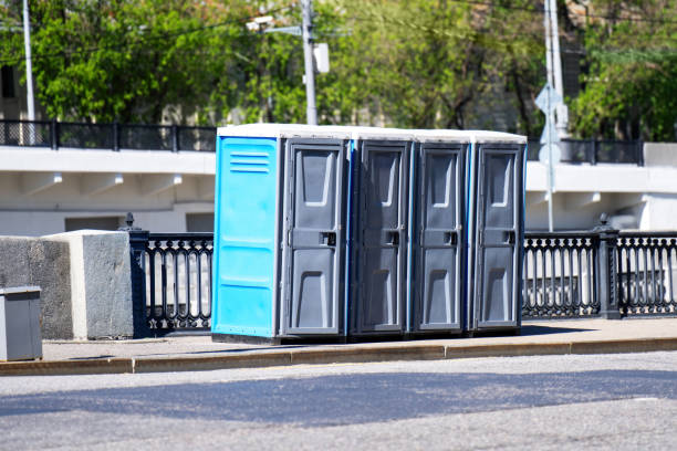 Portable Toilet Options We Offer in Burnham, IL